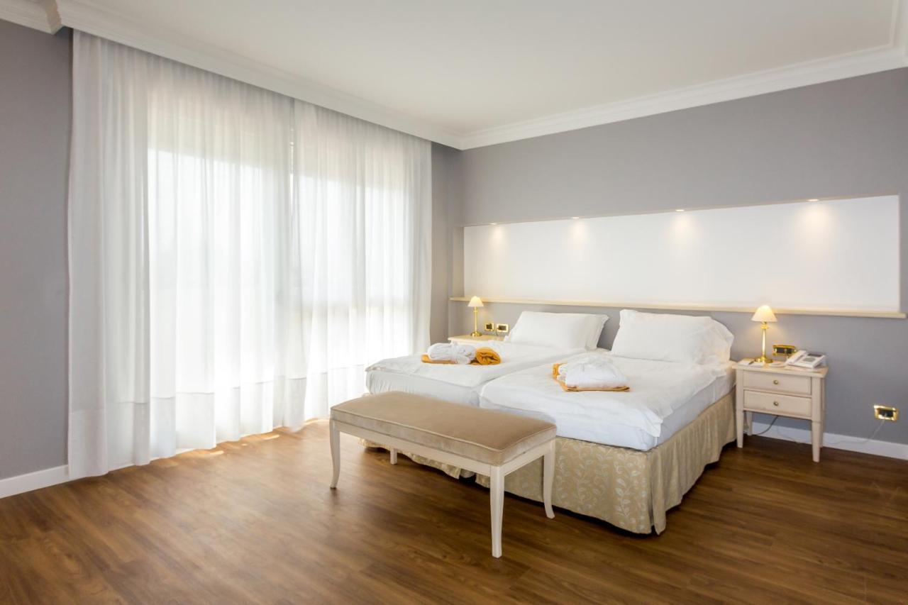 Hotel Terme Leonardo Абано-Терме Екстер'єр фото