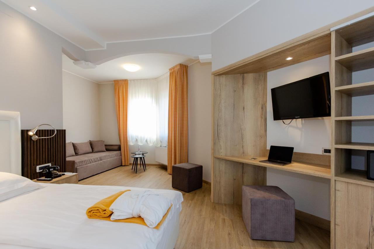 Hotel Terme Leonardo Абано-Терме Екстер'єр фото