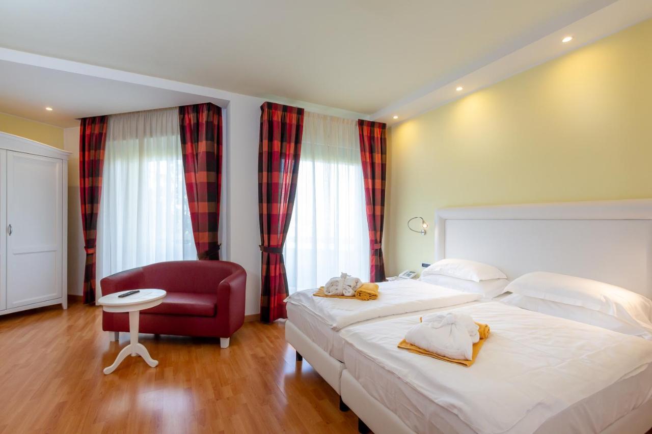 Hotel Terme Leonardo Абано-Терме Екстер'єр фото